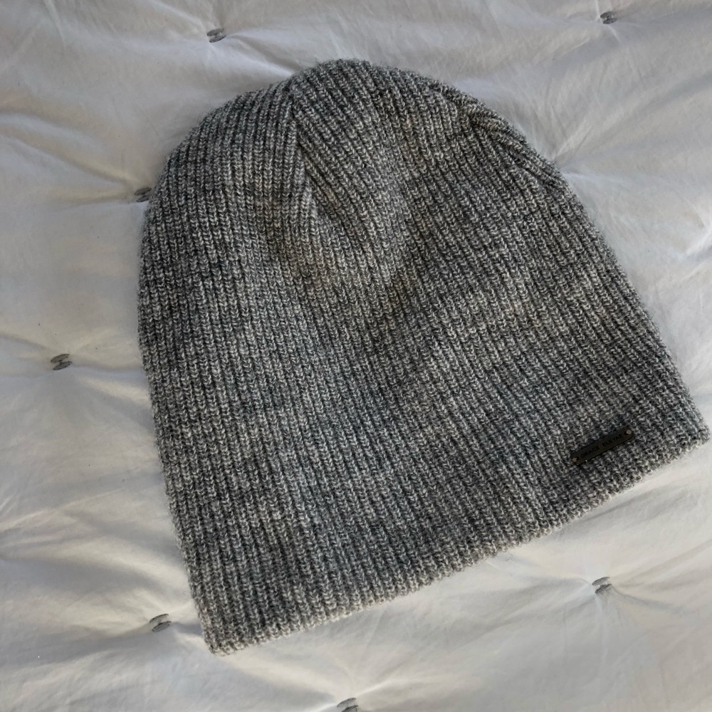 Satin-Lined Winter Hat in Light Gray